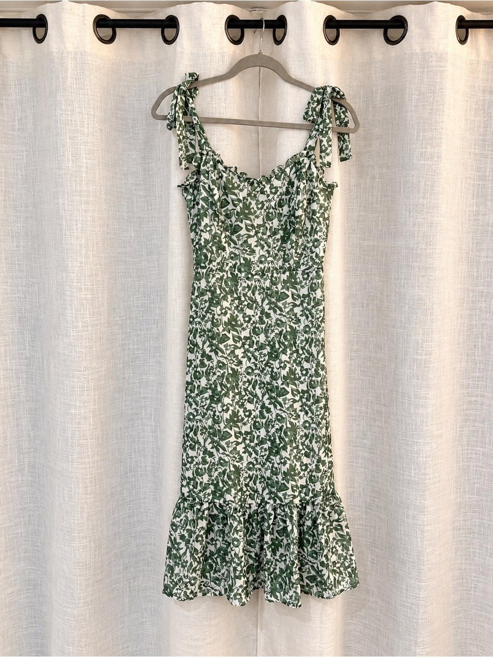 OPT • Green Floral Tie-Shoulder Midi Dress